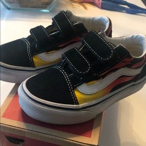 10.5C old school vans for kids. Preowned.